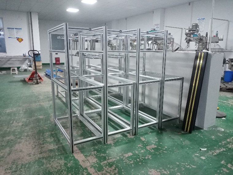 定制鋁型材設備機柜需要哪種工業鋁材？