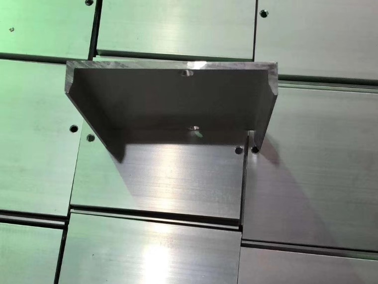 江蘇口罩機(jī)專(zhuān)用托盤(pán) 口罩機(jī)托盤(pán)生產(chǎn)廠(chǎng)家-上海澳宏鋁業(yè)